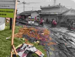 Genangan Air Lumpuhkan Akses ke Pelabuhan Jangkar, Proyek Jalan Jadi Biang Kerok