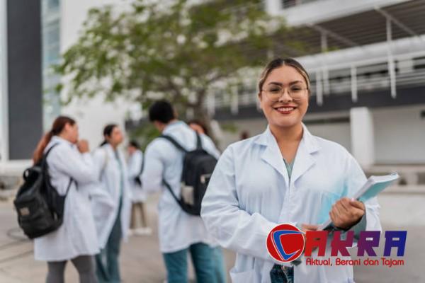 Memilih Kampus Farmasi