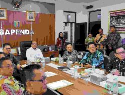 Pj. Bupati Pringsewu Hadiri Rapat Test Operasional Penerapan Opsen PKB dan Opsen BBNKB Tahun 2025