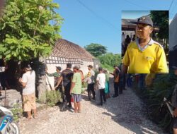 Pemdes Kasian Timur Bersama Warga dan Muspika Bergotong-royong Bongkar Rumah Ambles