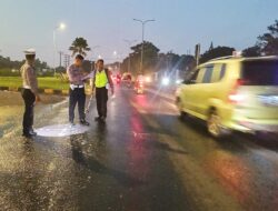 Polda Jatim Terjunkan Tim TAA Olah TKP Kecelakaan Truk Tabrak 9 Kendaraan di Purwodadi Pasuruan