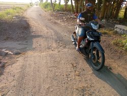 Ruas Jalan Penghubung Desa Tanjung Glugur – Tanjung Pecinan Rusak Parah , Separuh Badan Jalan Ambles