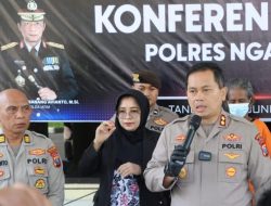 Polres Nganjuk Ungkap Jaringan Narkoba Sita 17 Ribu Pil LL dan Puluhan Gram Sabu