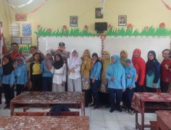 Bulan Imunisasi Anak Sekolah (BIAS) di Kelurahan Kebonsari, Jember Berjalan Sukses