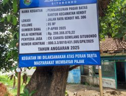 Proyek Pagar Kantor Kecamatan Kendit Abaikan K3, Dinas Terkait Diminta Bertindak Tegas