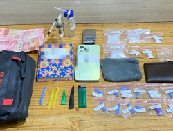 Modus Sedotan Warna-warni Gagal, Polres Situbondo Ringkus Dua Pengedar dan Sita 27,88 Gram Sabu