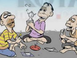 Asyik Pesta Sabu di Belakang Rumah, Tiga Pria di Situbondo Diringkus Polisi