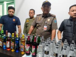 Dekat Ponpes dan Sasar Anak Sekolah, Satpol PP Probolinggo Sita 98 Botol Miras