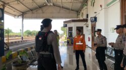 Sebagai Respon dan Pencegahan, Sat Samapta Polres Pasuruan Kota Laksanakan Patroli Dialogis Bersama PPKA Stasiun Kota Pasuruan