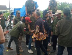 Diduga Ada Penyimpangan Anggaran DPRD, Ratusan Anggota LSM Trinusa Lampung Gelar Unjuk Rasa