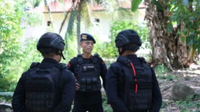 Fast Respon Tim Jibom Brimob Lampung Aman dan Musnahkan Granat Temuan di Polsek Padang Cermin
