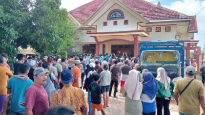 Drama Eksekusi Grati: Pintu Gerbang Diderek Kendaraan Berat, Aset Rumah dan Mobil Disita, Pemilik Diberi Waktu 3 Hari Tebus 2,3 Miliar