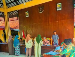 Ratusan Warga Krejengan Antusias Terima PKH, Kecamatan Tekankan Kemandirian Ekonomi