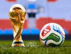 Antusiasme Warga Kota Malang Sambut Piala Dunia FIFA 2026 dengan Nobar Bersama Disporapar