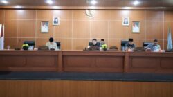 Pemkab Bengkulu Tengah Sampaikan Jawaban Atas Pandangan Umum Fraksi DPRD Terkait Raperda LPJ APBD 2025