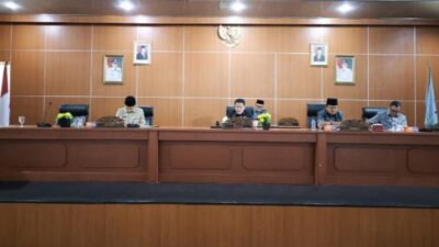 Pemkab Bengkulu Tengah Sampaikan Jawaban Atas Pandangan Umum Fraksi DPRD Terkait Raperda LPJ APBD 2025