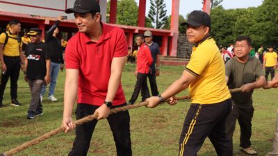 SINERGI TNI-POLRI DAN PEMKAB BENGKULU UTARA PADATI ALUN-ALUN RAJO MALIN PADUKO, GELAR APEL DAN LOMBA HUT RI KE-81