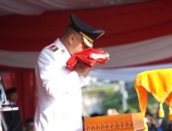 PIMPIN UPACARA HUT RI KE-81 DI GUNUNG BUNGKUK, BUPATI RACHMAT RIYANTO: BENGKULU TENGAH HARUS MAJU, BERDAMPAK, SEJAHTERA