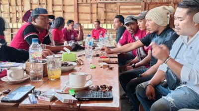 Perkuat Soliditas Organisasi, Ketua DPC MADAS Sedarah Probolinggo Pimpin Diskusi Bersama DPAC Wilayah Timur
