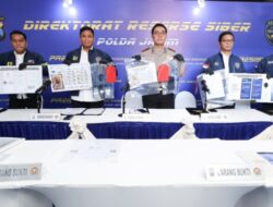 Polda Jatim Bongkar Sindikat Penipuan Online Emas Murah, Lima Tersangka Diantaranya Warga Binaan Lapas Diamankan