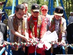 Gus Fawait Resmikan Jembatan Gantung Hasil Kolaborasi Bersama PSMTI dan PT Pegadaian demi Pemerataan Infrastruktur
