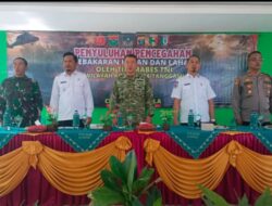 Tim Mabes TNI Edukasi Warga Pagelaran Cegah Karhutla