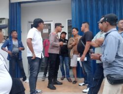 Geruduk Kantor BAF Pasuruan, Gabungan LSM Dampingi Debitur Korban Penarikan Sepihak