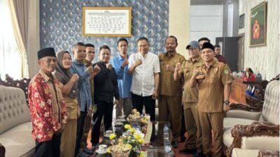 Bupati Bengkulu Tengah Respons Aspirasi Warga Pagar Agung Soal Jalan Rusak dan Listrik Tidak Stabil