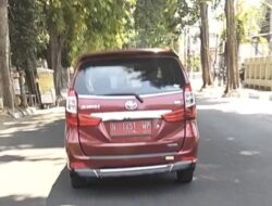 Saat Warga Dituntut Taat Pajak, Mobil Dinas Plat Merah N Diduga Kedaluwarsa Tetap Beroperasi 