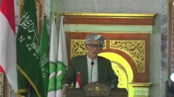 BACA AYAT SEMBARANGAN DI HARI SANTRI, GUS LILUR MINTA KH MIFTAHUL AKHYAR MUNDUR DARI RAIS AAM PBNU